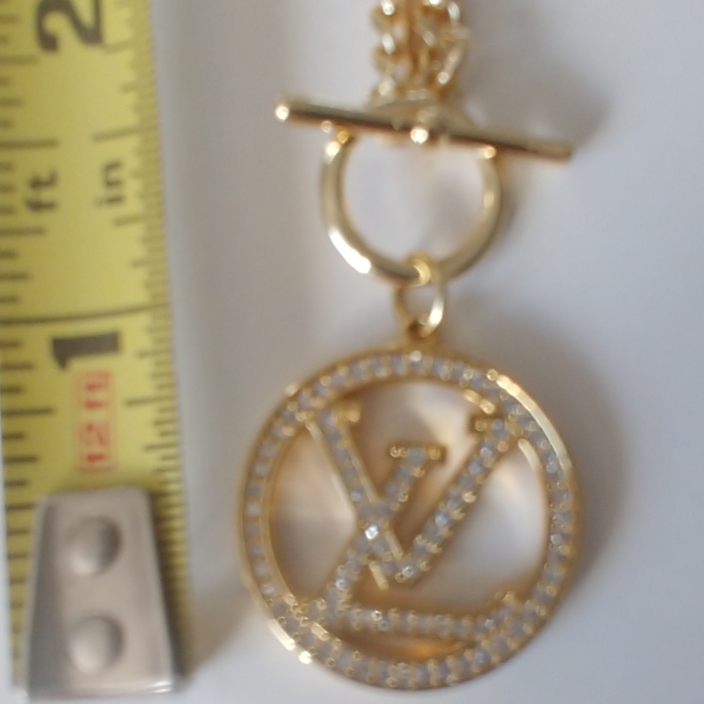 Louis Vuitton Gold and Crystal Pendant Necklace - Picture 3 of 12